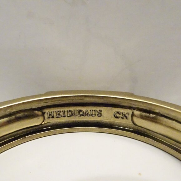 Heidi Daus Tantalizing Byzantine Bracelet Size S/M Faux Square Crystal Bangle - Picture 4 of 4